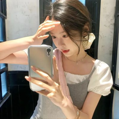 动作女主:水果应援团 海报